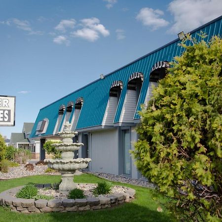 Spencer Inn & Suites Exteriör bild